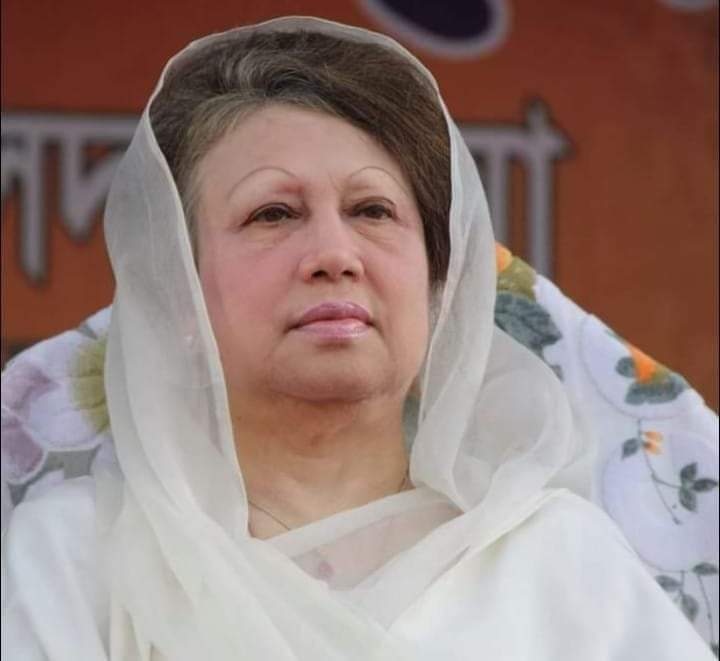 পাঁচ মামলায় খালাস পেলেন খালেদা জিয়া