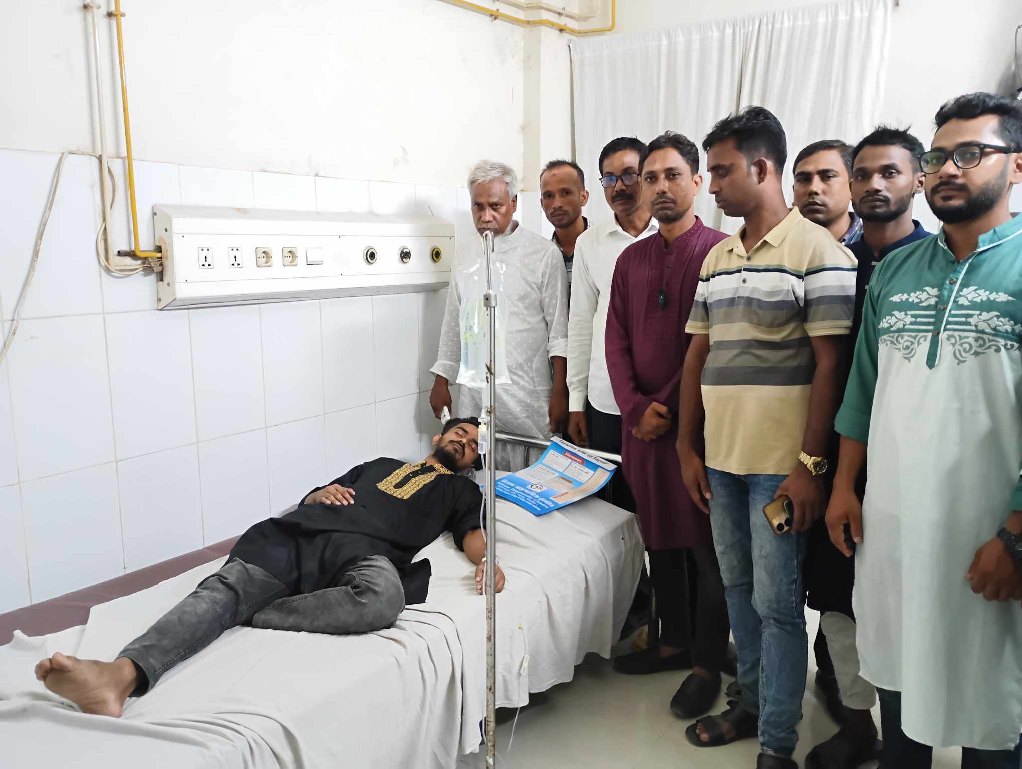 ধনবাড়িতে পূজামণ্ডপ পরিদর্শনকে কেন্দ্র করে বিএনপির একাংশের উপর হামলা আহত ১২