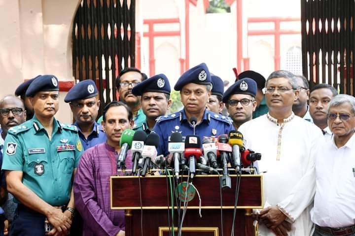দুর্গাপূজা নিয়ে নিরাপত্তা শঙ্কা নেই : আইজিপি