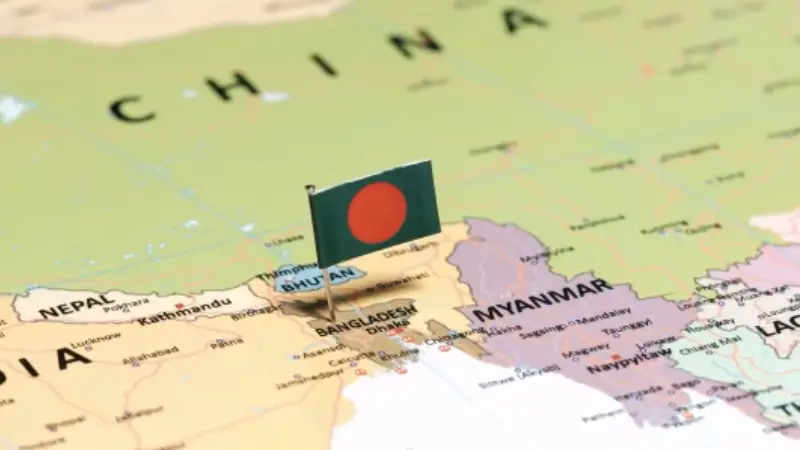 বাংলাদেশে স’ন্ত্রা’সী হামলার আশঙ্কা; যুক্তরাজ্যের সতর্কতা