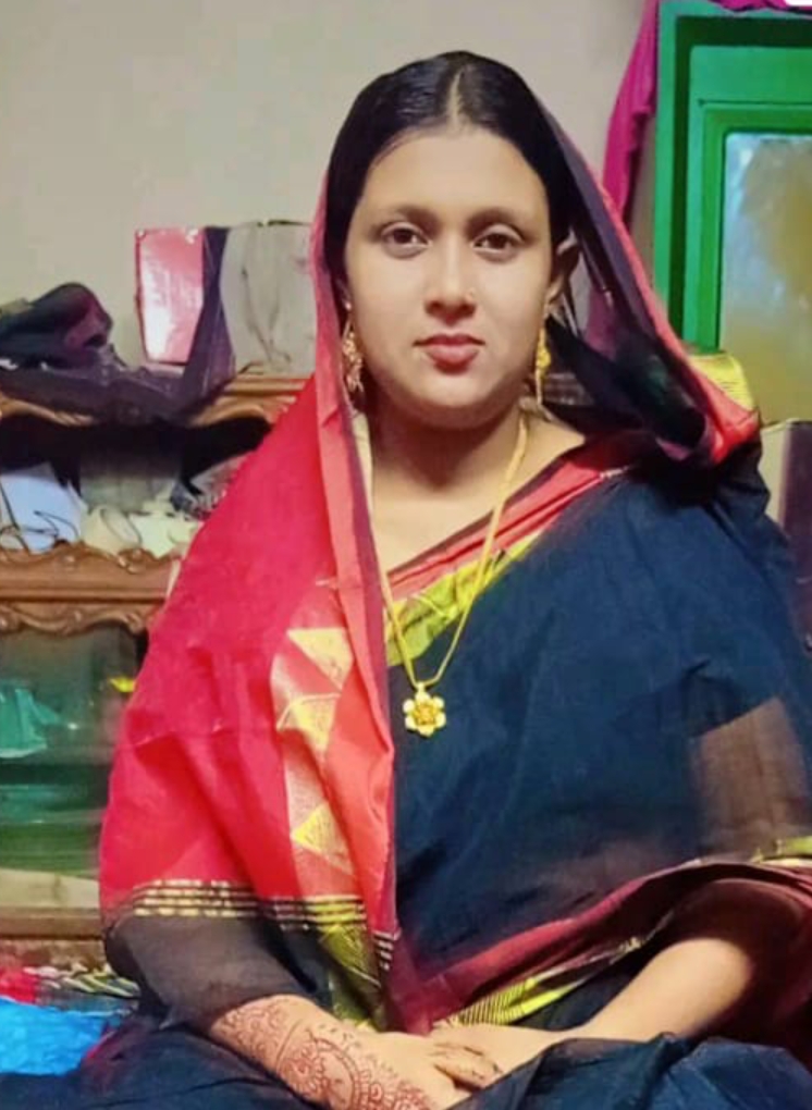টিকটকে আসক্ত হয়ে ১৮ মাসের সন্তান রেখে ঘর ছাড়লেন তিন সন্তানের জননী কেয়া বেগম