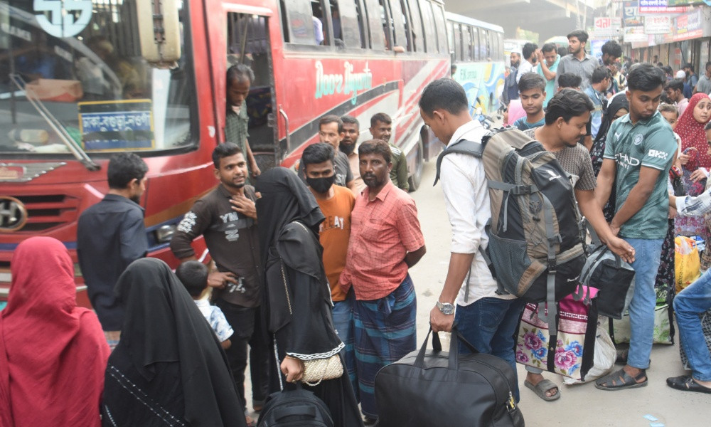 বাসে ৬৪ শতাংশ, লঞ্চে দেড় গুণ ভাড়া বাড়ানোর প্রস্তাব